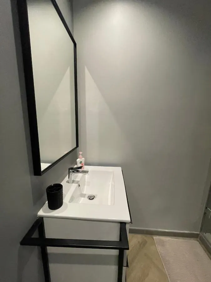 1728 At One Thibault Aparthotel Cape Town